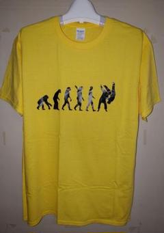 人間の進化? 一本背負い?Tシャツ