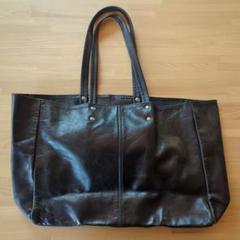 TUSTING WARWICKトートバッグ ブラック Warwick bag Black／Tusting / Shop ZUTTO for the long lasting