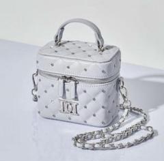 【新品 未使用】Darich ノベルティ キルティングレザーショルダーバッグ Amazon.co.jp: Darich ダーリッチ ノベルティ キルティング