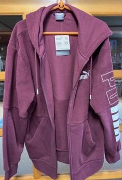 PUMA バーガンディ フード付きジップアップ