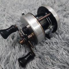 Pflueger 2600 ダブルハンドルリール 謎のリールフルーガー2600。 - キャット＆リール！