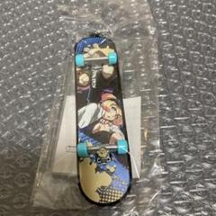 ギルティギア ブリジット ストリートファッション　スケボー　キーホルダー
