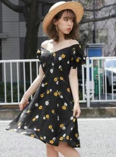 【新品未使用タグ付】dazzlin 花柄ミニワンピース