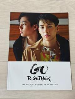 GMMTV OffGun TAKEOFF 写真集　サイン入り 2025年最新】offgun 写真集の人気アイテム - メルカリ