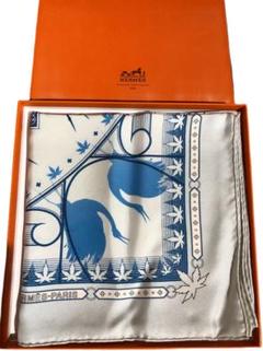 メ*イ様 本物保証！HERMES シルクスカーフ 青色柄！格安300円スタート 本物保証！HERMES シルクスカーフ 青色柄！格安300円スタート