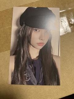 ILLIT ユナ TSUTAYA ラキドロ illit ユナ magnetic idolstage1.0 ラキドロ トレカ - メルカリ