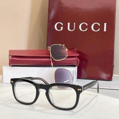 GUCCI ブラック メガネ ケース付き - メルカリ