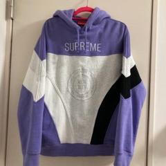 supreme パーカー