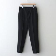 AURALEE LIGHT WOOL MAX GABARDINE SLACKSのサムネイル