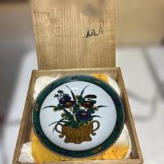 九谷　三ツ井為吉　色絵菊花飾り皿　未使用整理品 九谷 三ツ井為吉 色絵菊花飾り皿 未使用整理品 - メルカリ