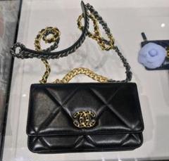 【1回使用のみ】CHANEL シャネル 19 チェーンウォレット ★レア★