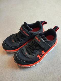 【UNDER ARMOUR】軽量キッズスニーカー 17cm ベルクロストラップ