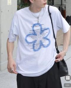 nugu 花柄Tシャツ