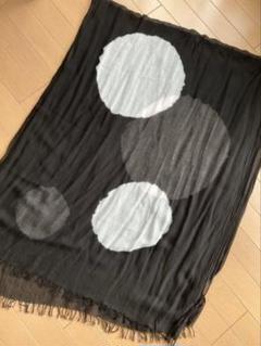マコマコ　美品 Y's ドット柄 シルク混ストール マコマコ様専用 美品 Y's ドット柄 シルク混ストール - メルカリ