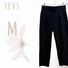 【YEVS】テーパード　ストレッチ　ウエストゴム　ブラック　黒　美脚効果　M