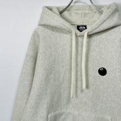 日本最大のブランド stussy ステューシー 8ボール 刺繍 スウェットプルオーバー トップス