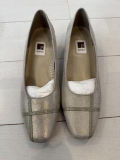Sale中!!新品箱あり ピサ(PISAZ)ブーツ23.5cm Sale中!!新品箱あり ピサ(PISAZ)ブーツ23.5cm