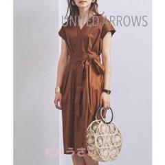 ✨美品✨UNITED ARROWS 多色葉柄 半袖ひざ丈ワンピース 新品タグ付き 楽天市場】半袖 ワンピース（ブランドユナイテッドアローズ）の通販