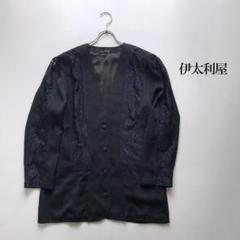 未使用品 イタリヤ 伊太利屋 ビジュー ラインストーン ノーカラー ジャケット 伊太利屋（ジャケット/アウター）のフリマアイテム一覧