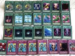 ⭐︎遊戯王　まとめ売り　引退品 遊戯王カード 25th まとめ 売り引退品 セット クオシク 青眼の白