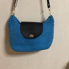 青色編み込みショルダーバッグ