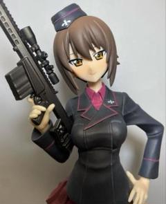 197 フィギュア リペイント 西住まほ スナイパー風 ガールズ＆パンツァーのサムネイル