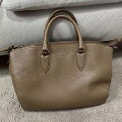 【良品】MaxMara ハンドバッグ ミニボストンバッグ ターンロック ホワイト 良品】MaxMara ハンドバッグ ミニボストンバッグ ターンロック