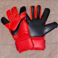 【日本未発売】ナイキ ヴェイパーグリップ 赤 キーパーグローブ GKグローブ