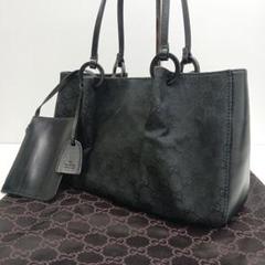 ✨良品✨グッチ　ハンドバッグ　GGキャンバス　ポーチ 保存袋付き ブラック