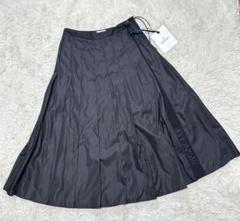 新品タグ付き】MONCLER GONNA ナイロンスカート 40 黒 - メルカリ