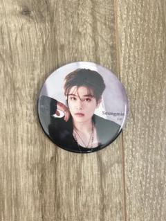 2025年最新】straykids スンミン 缶バッジの人気アイテム - メルカリ