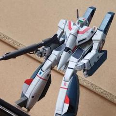 1/72 VF-1J スーパー バトロイド バルキリー 一条輝 マクロス 完成品