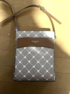 AND CHOUETTE ショルダーバッグ グレー