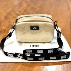 美品 813 UGG ナイロン キルティング ボディバッグ ウエストバッグ 黒 2025年最新】UGG レディース ボディバッグ・ウエストポーチの