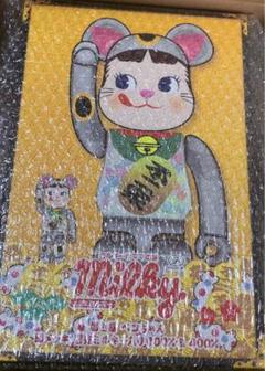 BE@RBRICK 招き猫ペコちゃん銀メッキ 蓄光ミルキー入り100%&400%のサムネイル
