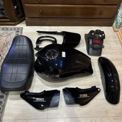 限定値下げ中‼️ゼファー750 ノーマル外装フルセット‼️超美品‼️転売OK 限定値下げ中‼️ゼファー750 ノーマル外装フルセット‼️超美品