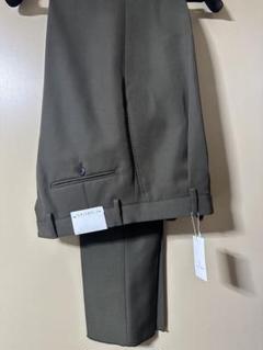 [新品未使用]定価5万caruso ワンプリーツ ウールスラックス カーキ 46 新品未使用]定価5万caruso ワンプリーツ ウールスラックス