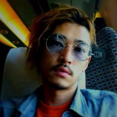 未使用　GDC ジーディーシー　サングラス　ケース付　窪塚洋介　熊谷隆　亀梨和也 未使用 GDC ジーディーシー サングラス ケース付 窪塚洋介 熊谷