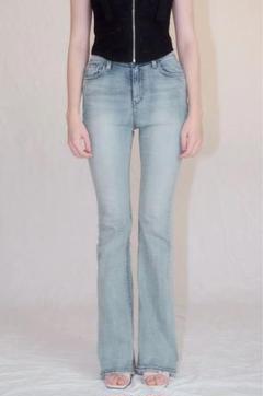 パンツ yilon SEMI FLARE DENIM 2025年最新】yilon デニムの人気アイテム - メルカリ
