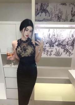 シンプル可愛いひざ丈ドレス♪パーティーに最適✨