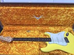 最終価格Fender カスタムショップ　ストラトキャスター　グラフィティイエロー 最終価格Fender カスタムショップ ストラトキャスター