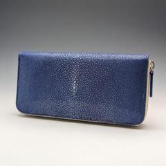 【新品】スティングレイ エイ革 ラウンドジップ長財布 ブルー＆ベージュ④のサムネイル