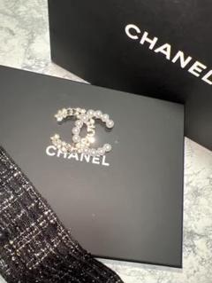 X568 ヴィンテージ　チャーム　ブローチ CHANEL コサージュ coazka.com シャネル ccマーク ブローチ ヴィンテージ風 chanel