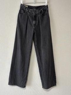 Levi’s ワイドデニム ブラック ウエスト 24