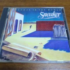 Loose in the world ／Sneaker CD