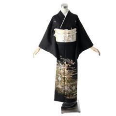 中古美品　正絹色無地　袷仕立て ひとつ縫い紋あり　丸に五三桐 楽天市場】着物 色無地 一つ紋 袷の通販