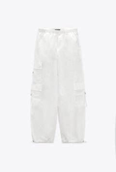 ZARA ナイロン パラシュートパンツ ホワイト XS グリーン ステッチ ZARA - ZARA ナイロンブレンド パラシュートパンツの通販 by