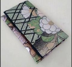 帯リメイク【つ1149通帳入れカードポケット2室✿緑ゴールド辻が花】