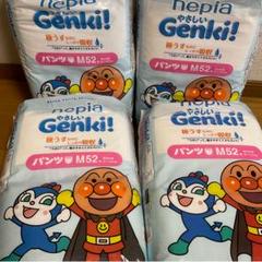 あいくまさん専用ページ アンパンマン nepia Genki! nepia Genki! アンパンマン おむつ M52枚入×4袋Set - メルカリ