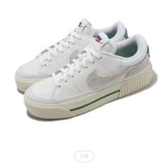 美品 NIKE ナイキCOMFORT INSOLE スニーカー 厚底 23cmのサムネイル